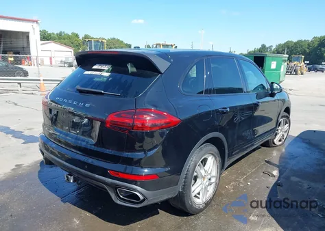 2016 Porsche Cayenne из США, поврежденный, VIN WP1AA2A29GKA12061